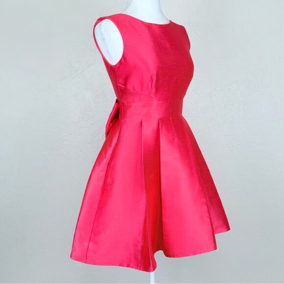 Kate Spade Open Back Bow Mini Party Dress in Pink Silk Blend Size 0 - Picture 2 of 16